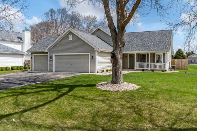 8311 Woodbridge, MACHESNEY PARK, Illinois 61115, 4 Bedrooms Bedrooms, ,2 BathroomsBathrooms,House,For Sale,Woodbridge,202601949