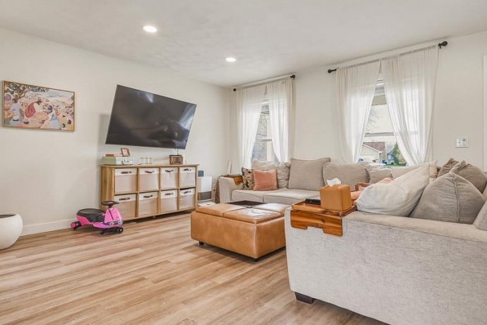 8311 Woodbridge, MACHESNEY PARK, Illinois 61115, 4 Bedrooms Bedrooms, ,2 BathroomsBathrooms,House,For Sale,Woodbridge,202601949