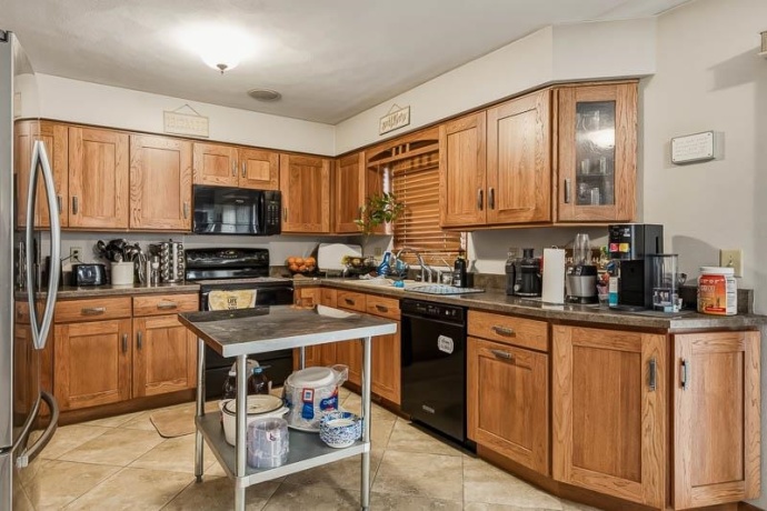 8319 Woodbridge, MACHESNEY PARK, Illinois 61115, 3 Bedrooms Bedrooms, ,2 BathroomsBathrooms,House,For Sale,Woodbridge,202601950