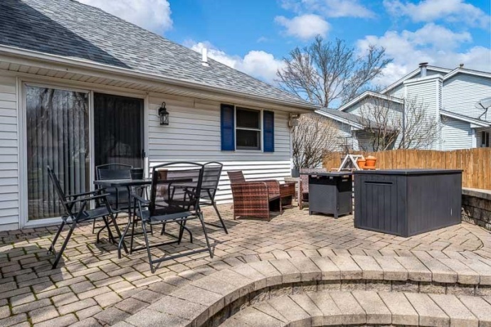 8319 Woodbridge, MACHESNEY PARK, Illinois 61115, 3 Bedrooms Bedrooms, ,2 BathroomsBathrooms,House,For Sale,Woodbridge,202601950