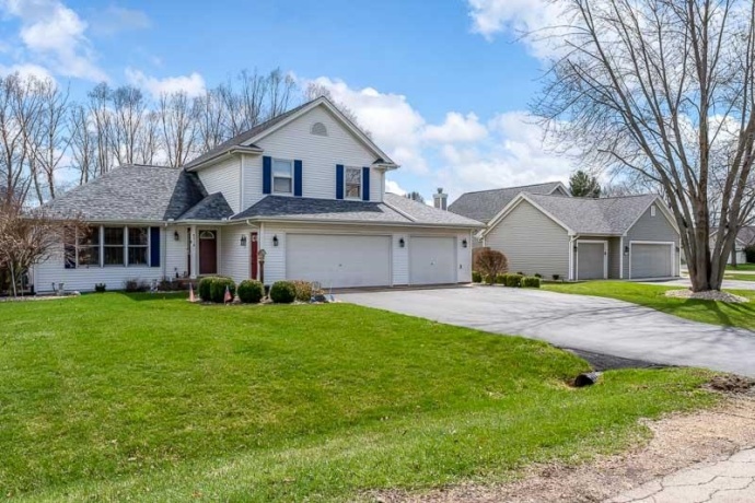 8319 Woodbridge, MACHESNEY PARK, Illinois 61115, 3 Bedrooms Bedrooms, ,2 BathroomsBathrooms,House,For Sale,Woodbridge,202601950