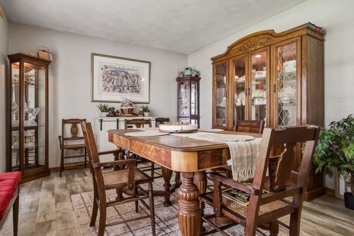 8319 Woodbridge, MACHESNEY PARK, Illinois 61115, 3 Bedrooms Bedrooms, ,2 BathroomsBathrooms,House,For Sale,Woodbridge,202601950