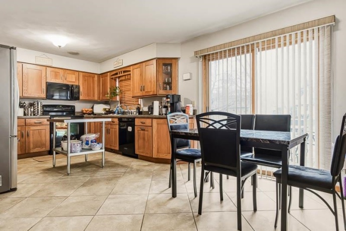 8319 Woodbridge, MACHESNEY PARK, Illinois 61115, 3 Bedrooms Bedrooms, ,2 BathroomsBathrooms,House,For Sale,Woodbridge,202601950