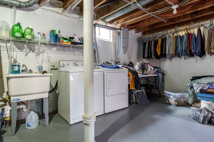 3115 20th, ROCKFORD, Illinois 61109, 2 Bedrooms Bedrooms, ,1 BathroomBathrooms,House,For Sale,20th,202601951