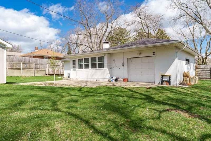 3115 20th, ROCKFORD, Illinois 61109, 2 Bedrooms Bedrooms, ,1 BathroomBathrooms,House,For Sale,20th,202601951