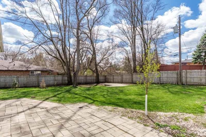 3115 20th, ROCKFORD, Illinois 61109, 2 Bedrooms Bedrooms, ,1 BathroomBathrooms,House,For Sale,20th,202601951