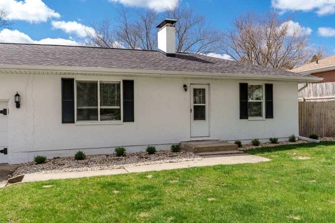 3115 20th, ROCKFORD, Illinois 61109, 2 Bedrooms Bedrooms, ,1 BathroomBathrooms,House,For Sale,20th,202601951