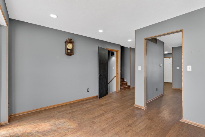 2683 Bluffside, ROCKFORD, Illinois 61109, 5 Bedrooms Bedrooms, ,3 BathroomsBathrooms,House,For Sale,Bluffside,202601952