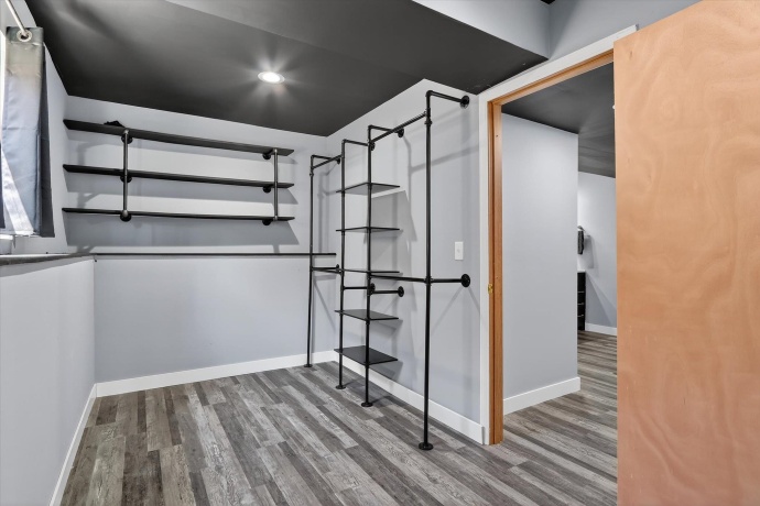 2683 Bluffside, ROCKFORD, Illinois 61109, 5 Bedrooms Bedrooms, ,3 BathroomsBathrooms,House,For Sale,Bluffside,202601952