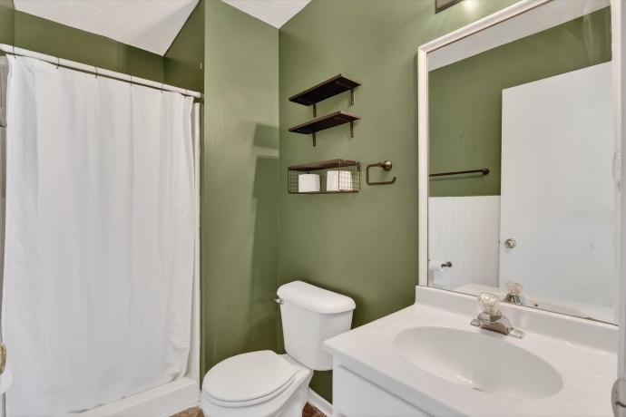 2683 Bluffside, ROCKFORD, Illinois 61109, 5 Bedrooms Bedrooms, ,3 BathroomsBathrooms,House,For Sale,Bluffside,202601952