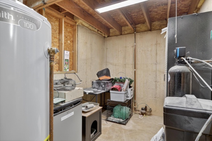 2683 Bluffside, ROCKFORD, Illinois 61109, 5 Bedrooms Bedrooms, ,3 BathroomsBathrooms,House,For Sale,Bluffside,202601952