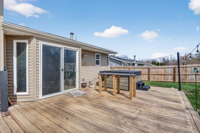 2683 Bluffside, ROCKFORD, Illinois 61109, 5 Bedrooms Bedrooms, ,3 BathroomsBathrooms,House,For Sale,Bluffside,202601952