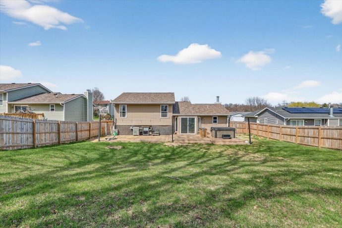 2683 Bluffside, ROCKFORD, Illinois 61109, 5 Bedrooms Bedrooms, ,3 BathroomsBathrooms,House,For Sale,Bluffside,202601952