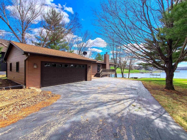 4-73 Driftwood, LAKE CARROLL, Illinois 61046, 2 Bedrooms Bedrooms, ,2 BathroomsBathrooms,House,For Sale,Driftwood,202601957