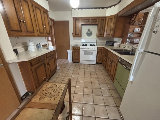 3423 Church, ROCKFORD, Illinois 61103, 2 Bedrooms Bedrooms, ,1 BathroomBathrooms,House,For Sale,Church,202601761