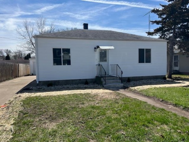 3032 Gladstone, ROCKFORD, Illinois 61101, 2 Bedrooms Bedrooms, ,1 BathroomBathrooms,House,For Sale,Gladstone,202601958