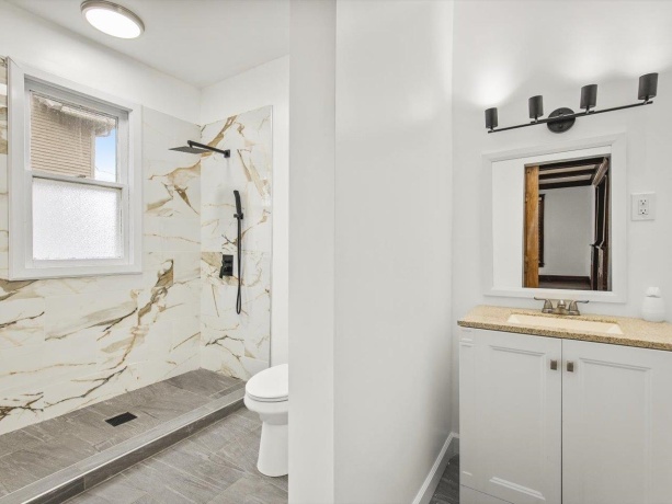 1516 5th, ROCKFORD, Illinois 61104, 5 Bedrooms Bedrooms, ,2 BathroomsBathrooms,House,For Sale,5th,202601960