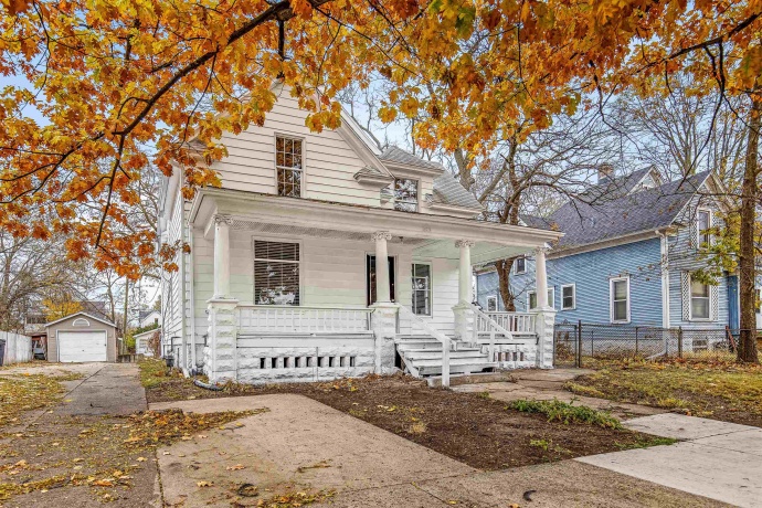 1516 5th, ROCKFORD, Illinois 61104, 5 Bedrooms Bedrooms, ,2 BathroomsBathrooms,House,For Sale,5th,202601960