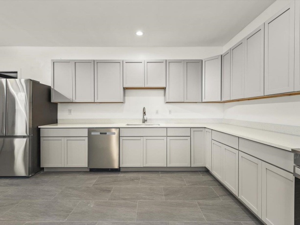 1516 5th, ROCKFORD, Illinois 61104, 5 Bedrooms Bedrooms, ,2 BathroomsBathrooms,House,For Sale,5th,202601960