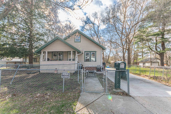 302 Horace, ROCKFORD, Illinois 61101, 3 Bedrooms Bedrooms, ,1 BathroomBathrooms,House,For Sale,Horace,202601961