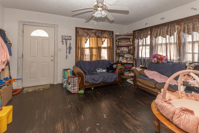 302 Horace, ROCKFORD, Illinois 61101, 3 Bedrooms Bedrooms, ,1 BathroomBathrooms,House,For Sale,Horace,202601961