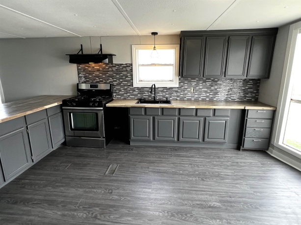 5126 Rocky, LOVES PARK, Illinois 61111, 3 Bedrooms Bedrooms, ,1 BathroomBathrooms,House,For Sale,Rocky,202601962