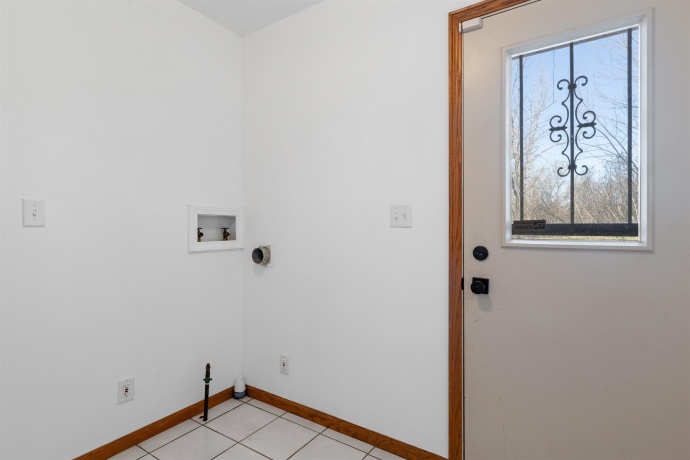 6859 Fitzgerald, ROCKFORD, Illinois 61102, 3 Bedrooms Bedrooms, ,2 BathroomsBathrooms,House,For Sale,Fitzgerald,202601963