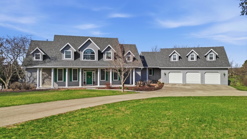23-48 Barrington, LAKE CARROLL, Illinois 61046, 5 Bedrooms Bedrooms, ,4 BathroomsBathrooms,House,For Sale,Barrington,202601966