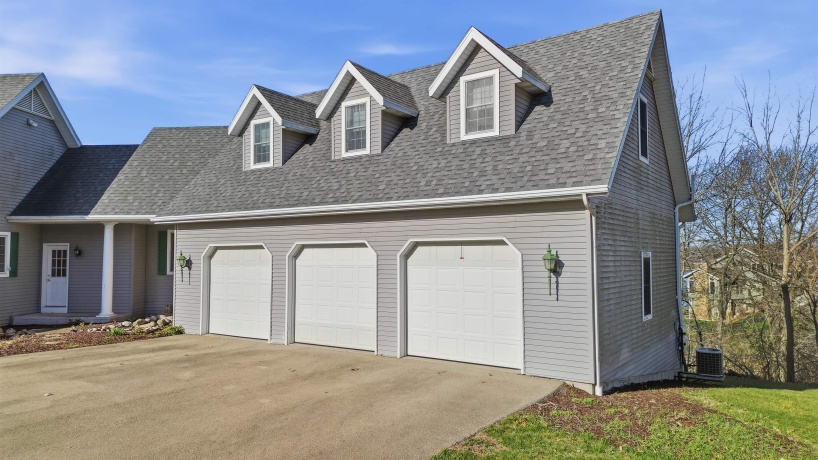 23-48 Barrington, LAKE CARROLL, Illinois 61046, 5 Bedrooms Bedrooms, ,4 BathroomsBathrooms,House,For Sale,Barrington,202601966
