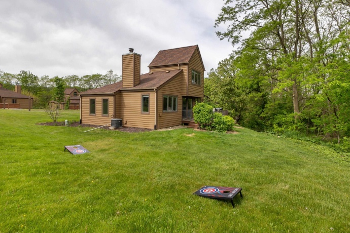 10 Farmstead, GALENA, Illinois 61036, 2 Bedrooms Bedrooms, ,2 BathroomsBathrooms,Condominium,For Sale,Farmstead,202601967