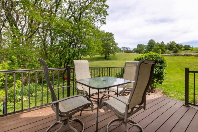 10 Farmstead, GALENA, Illinois 61036, 2 Bedrooms Bedrooms, ,2 BathroomsBathrooms,Condominium,For Sale,Farmstead,202601967