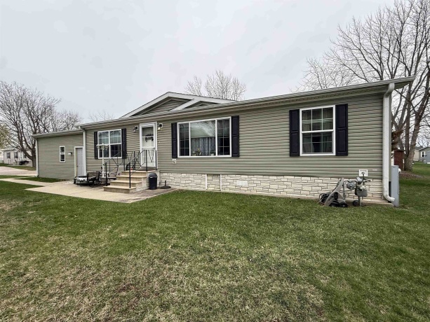350 Elder, BELVIDERE, Illinois 61008, 3 Bedrooms Bedrooms, ,2 BathroomsBathrooms,House,For Sale,Elder,202601971