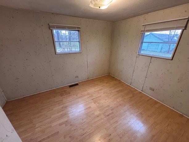 619 Pershing, MACHESNEY PARK, Illinois 61115, 3 Bedrooms Bedrooms, ,1 BathroomBathrooms,House,For Sale,Pershing,202601974