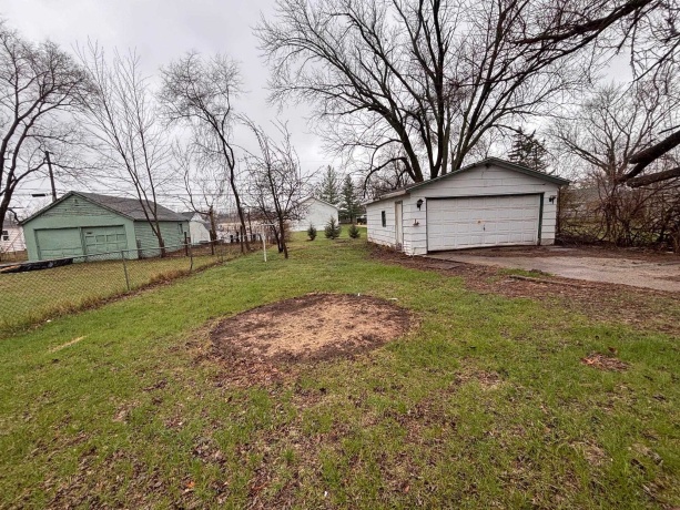 619 Pershing, MACHESNEY PARK, Illinois 61115, 3 Bedrooms Bedrooms, ,1 BathroomBathrooms,House,For Sale,Pershing,202601974