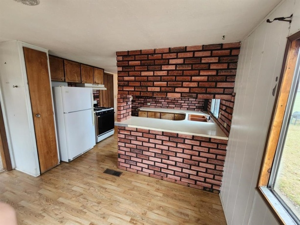 619 Pershing, MACHESNEY PARK, Illinois 61115, 3 Bedrooms Bedrooms, ,1 BathroomBathrooms,House,For Sale,Pershing,202601974