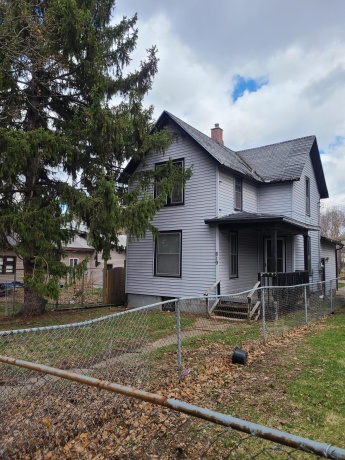619 woodlawn, ROCKFORD, Illinois 61103, 2 Bedrooms Bedrooms, ,1 BathroomBathrooms,House,For Sale,woodlawn,202601975