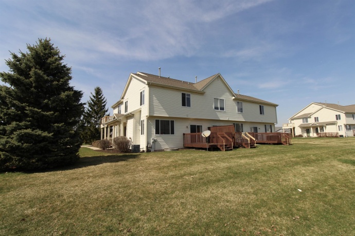 7241 Chucks Way, LOVES PARK, Wisconsin 61111, 2 Bedrooms Bedrooms, ,1 BathroomBathrooms,Condominium,For Sale,Chucks Way,202601735