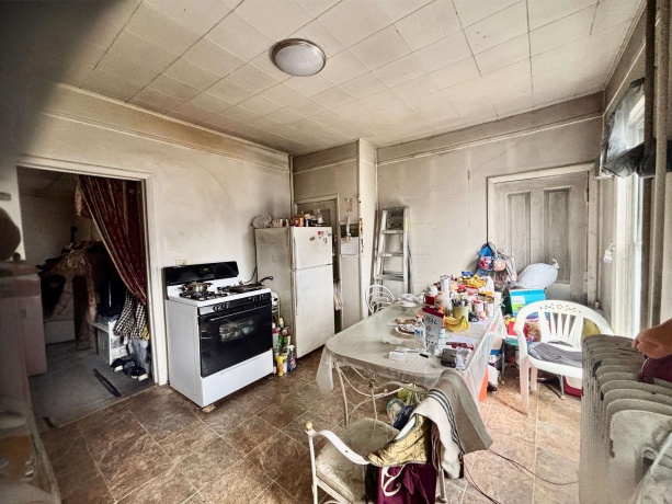 1016 Main, BELVIDERE, Illinois 61008, ,3 - 4 Units,For Sale,Main,202601984