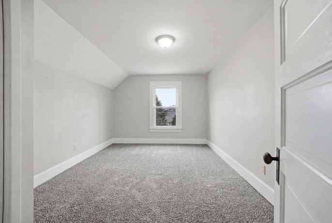 720 Mckinley, FREEPORT, Illinois 61032, 3 Bedrooms Bedrooms, ,1 BathroomBathrooms,House,For Sale,Mckinley,202601027