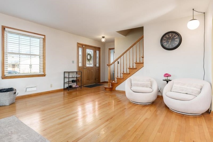 925 Westchester, ROCKFORD, Illinois 61107, 4 Bedrooms Bedrooms, ,1 BathroomBathrooms,House,For Sale,Westchester,202601983