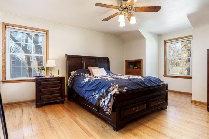 925 Westchester, ROCKFORD, Illinois 61107, 4 Bedrooms Bedrooms, ,1 BathroomBathrooms,House,For Sale,Westchester,202601983