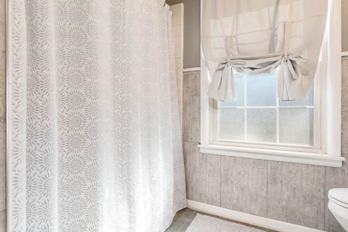 925 Westchester, ROCKFORD, Illinois 61107, 4 Bedrooms Bedrooms, ,1 BathroomBathrooms,House,For Sale,Westchester,202601983