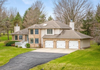 659 Southgate, DAVIS, Illinois 61019, 5 Bedrooms Bedrooms, ,2 BathroomsBathrooms,House,For Sale,Southgate,202601991