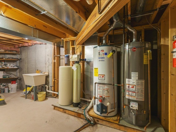 659 Southgate, DAVIS, Illinois 61019, 5 Bedrooms Bedrooms, ,2 BathroomsBathrooms,House,For Sale,Southgate,202601991