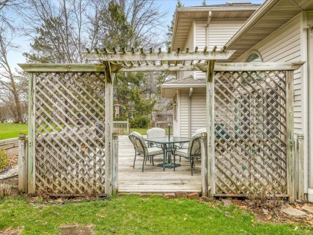 659 Southgate, DAVIS, Illinois 61019, 5 Bedrooms Bedrooms, ,2 BathroomsBathrooms,House,For Sale,Southgate,202601991