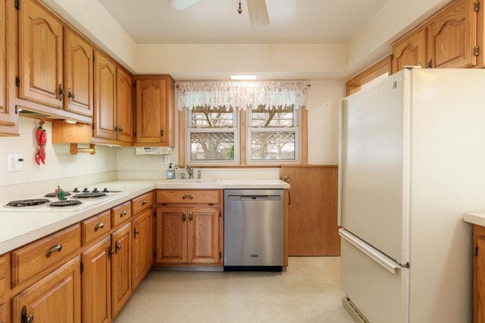 304 Bunn, ROCKTON, Illinois 61072, 3 Bedrooms Bedrooms, ,2 BathroomsBathrooms,House,For Sale,Bunn,202601994