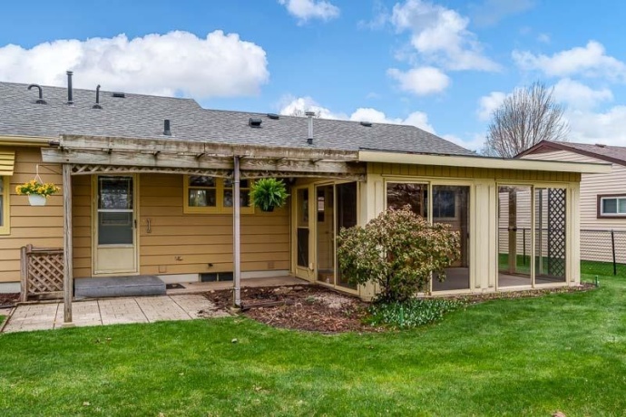 304 Bunn, ROCKTON, Illinois 61072, 3 Bedrooms Bedrooms, ,2 BathroomsBathrooms,House,For Sale,Bunn,202601994