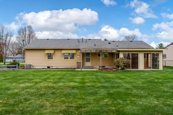 304 Bunn, ROCKTON, Illinois 61072, 3 Bedrooms Bedrooms, ,2 BathroomsBathrooms,House,For Sale,Bunn,202601994