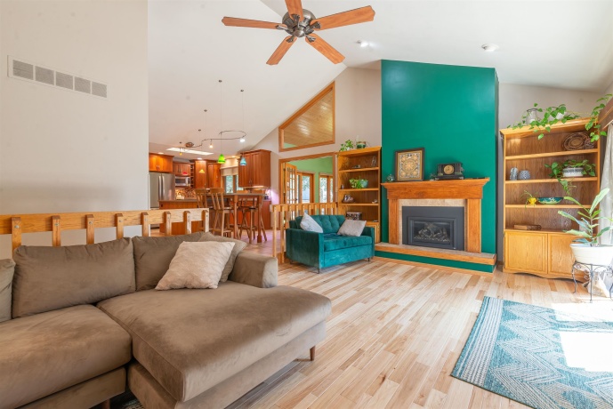 1430 Sylvan, FREEPORT, Illinois 61032, 4 Bedrooms Bedrooms, ,3 BathroomsBathrooms,House,For Sale,Sylvan,202601995