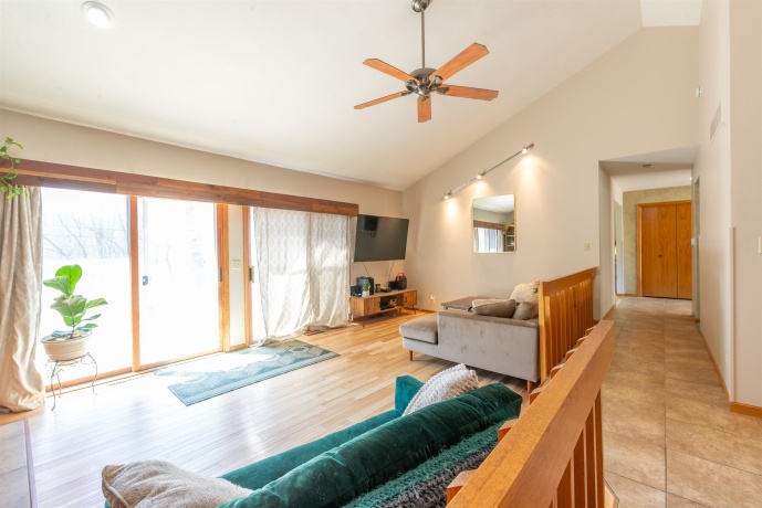 1430 Sylvan, FREEPORT, Illinois 61032, 4 Bedrooms Bedrooms, ,3 BathroomsBathrooms,House,For Sale,Sylvan,202601995